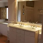 Manoir Du Bois Noblet Bed & Breakfast