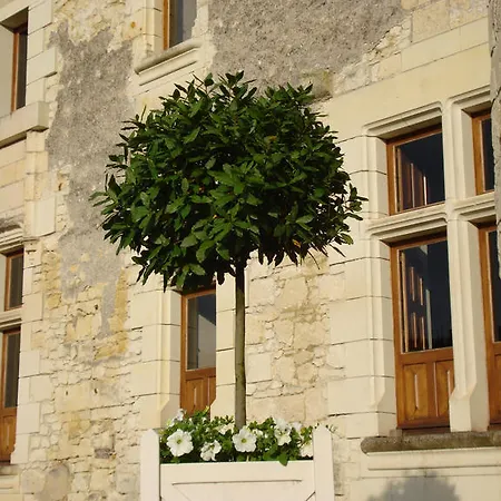 Nocleg ze śniadaniem Manoir Du Bois Noblet Louerre