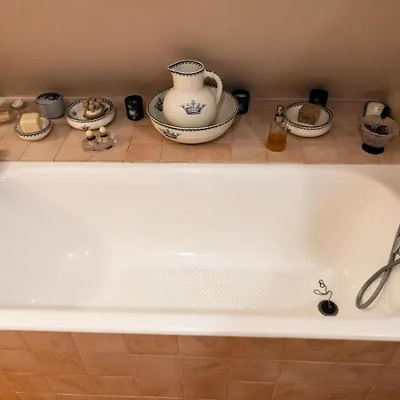 Couette-café Manoir Du Bois Noblet 3*